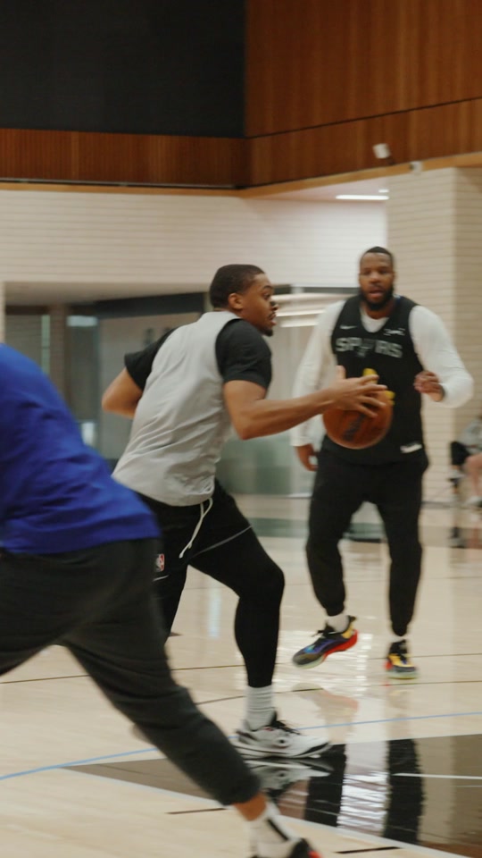 开云平台-圣安东尼奥马刺发布备战花絮，今夜再遭质疑，法国杯任务艰巨，身体对抗强度拉满的简单介绍-开云平台